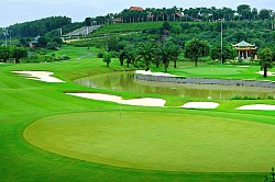 守德高爾夫球場